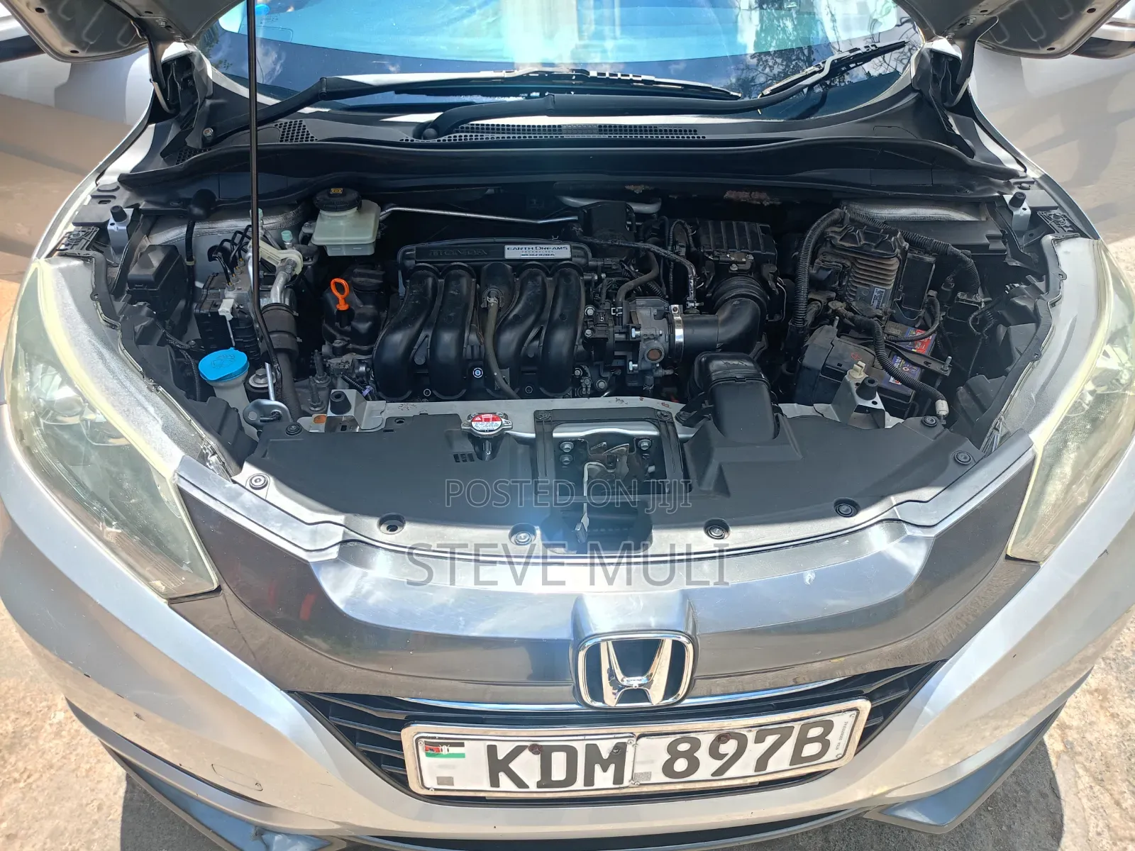 Honda Vezel 2016 Silver