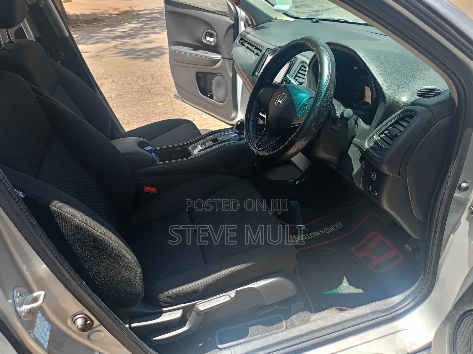 Honda Vezel 2016 Silver
