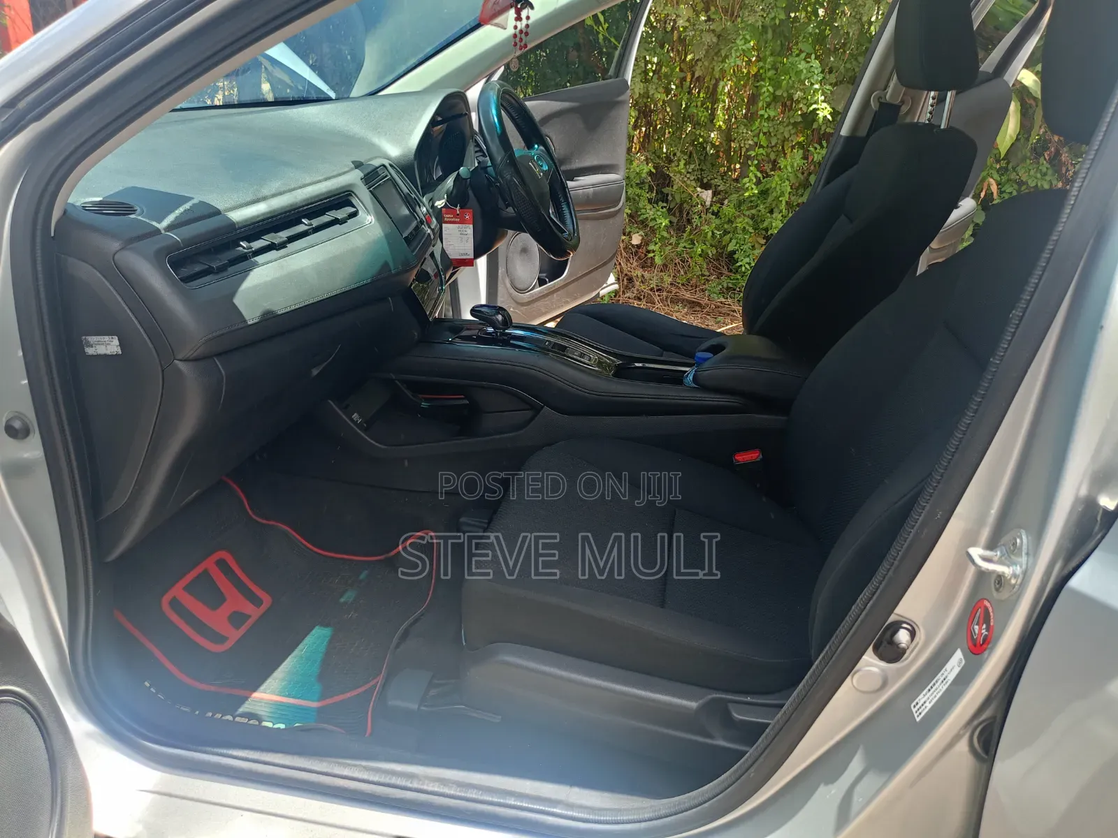 Honda Vezel 2016 Silver