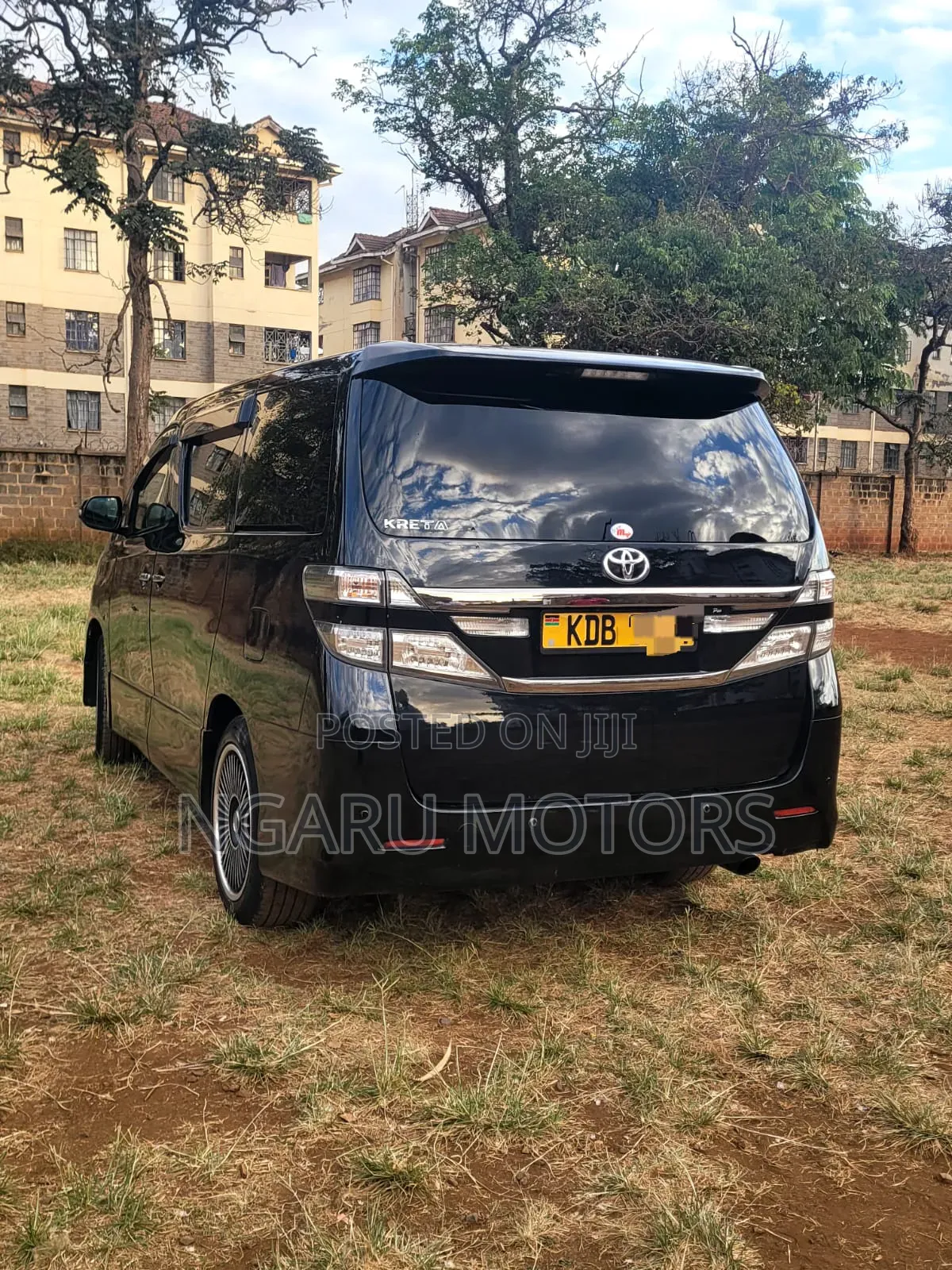 Toyota Vellfire 2014 Black