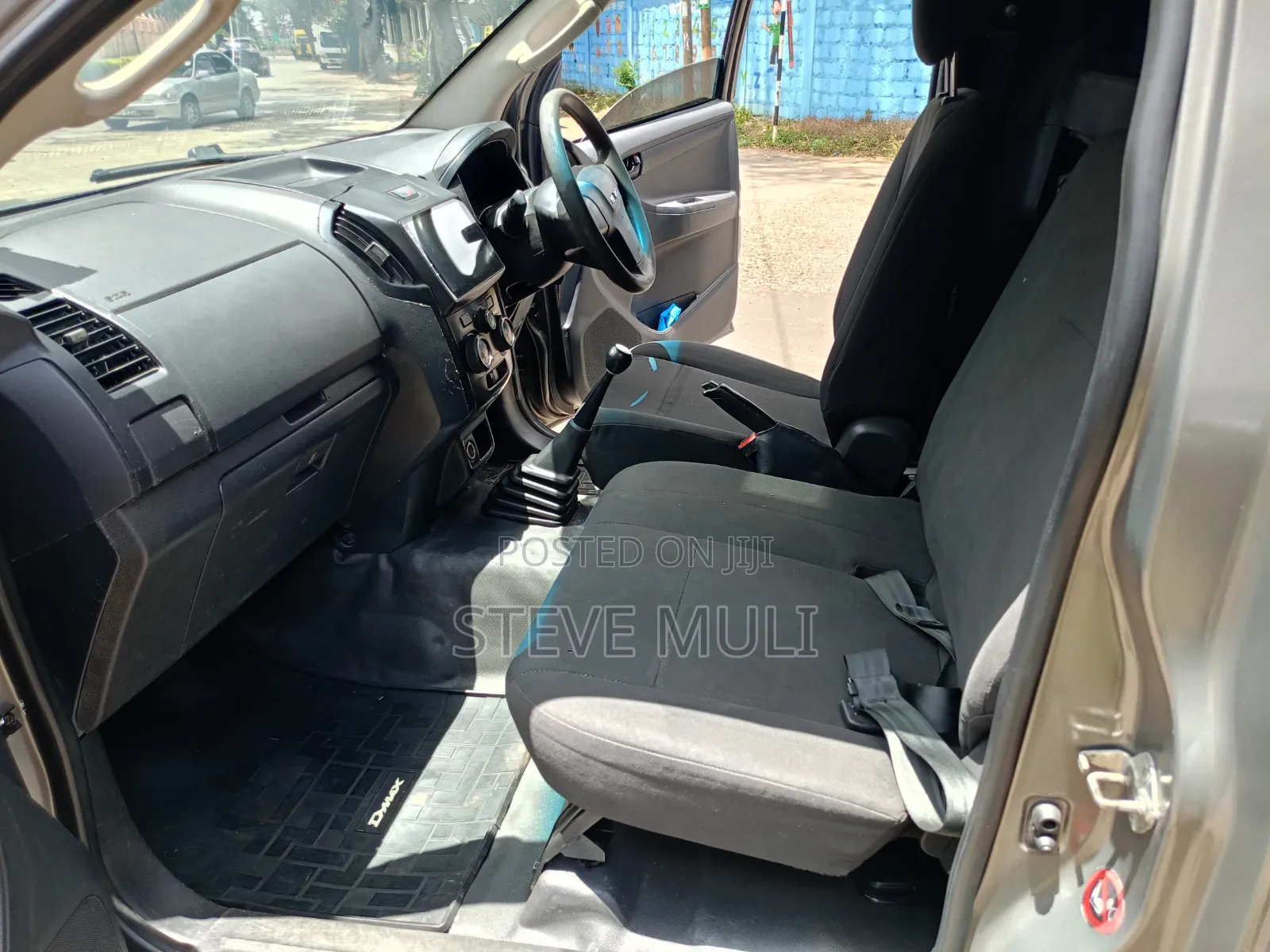 Isuzu D-MAX 2021 Brown