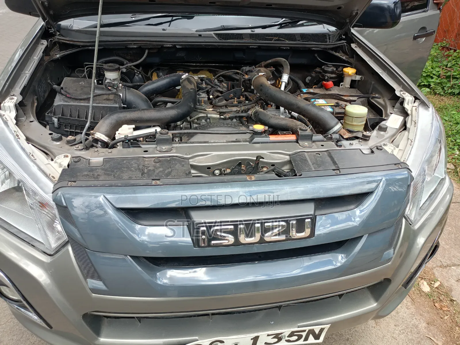 Isuzu D-MAX 2021 Brown