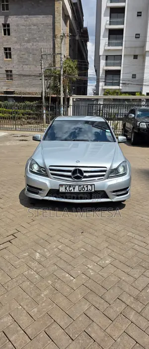 Mercedes-Benz C200 2013 Silver