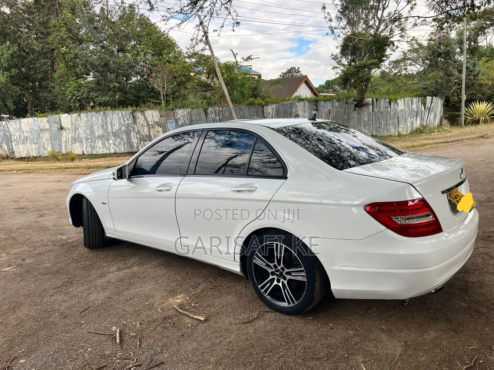 Mercedes-Benz C200 2014 White
