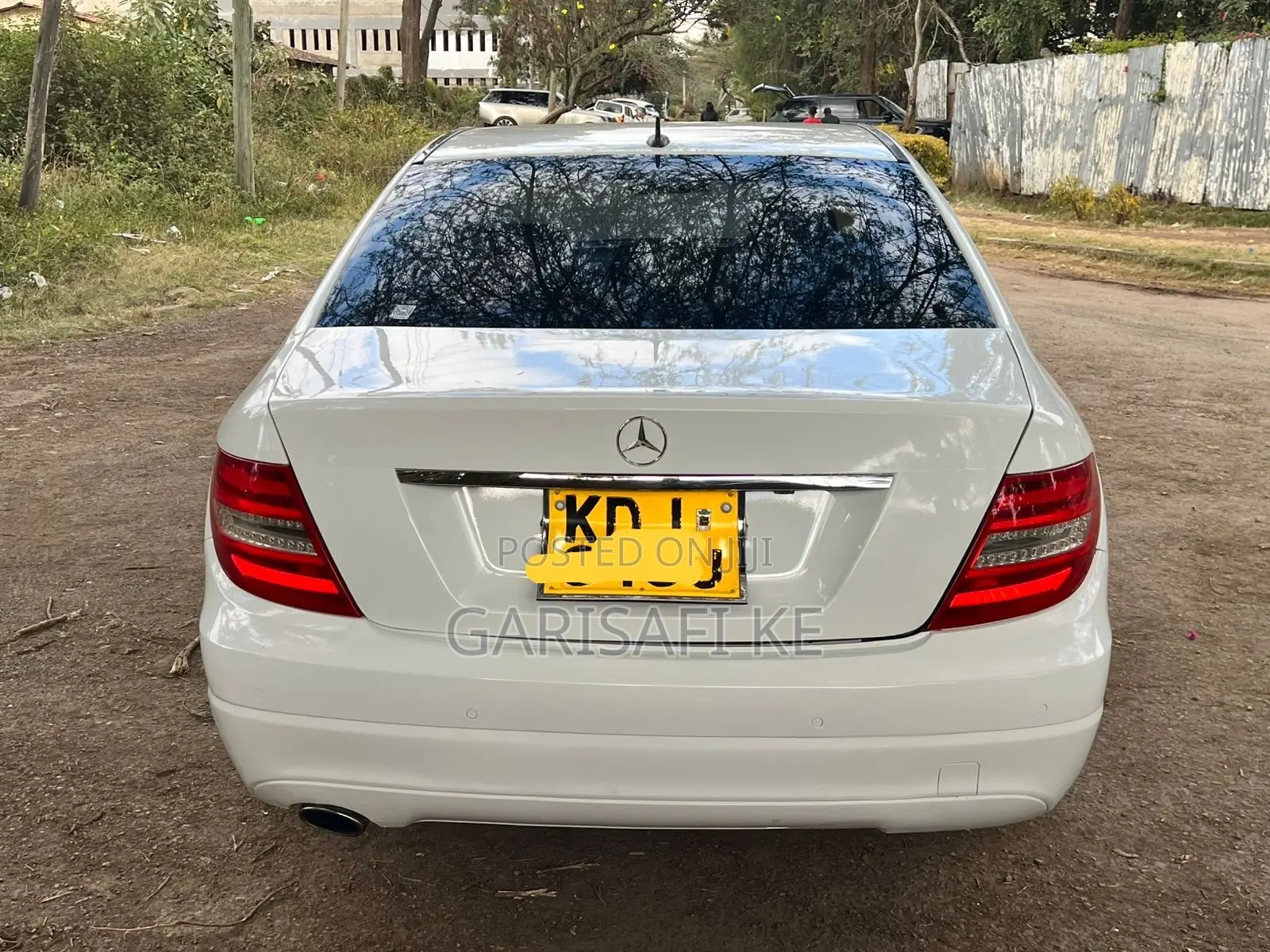 Mercedes-Benz C200 2014 White