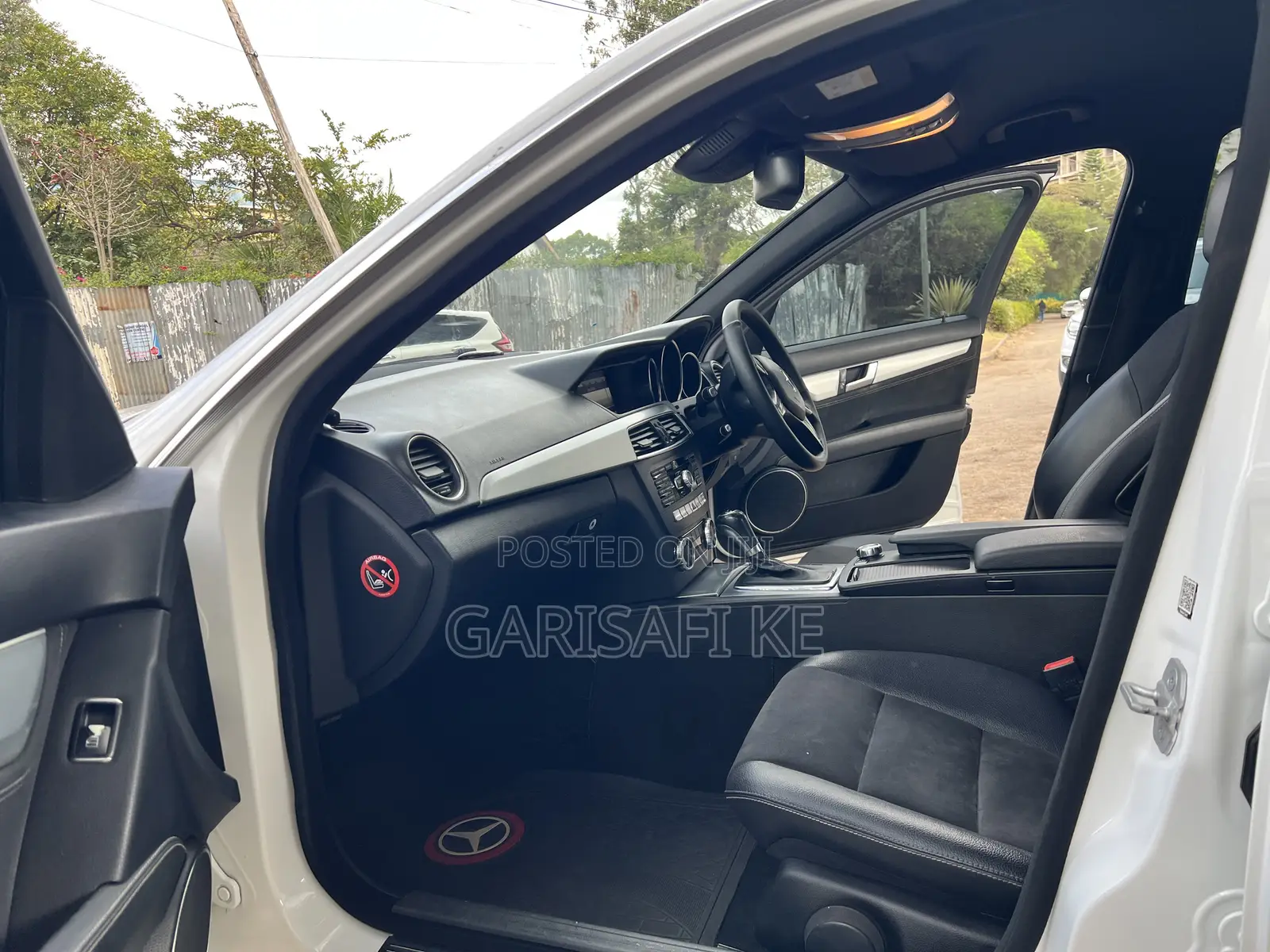 Mercedes-Benz C200 2014 White