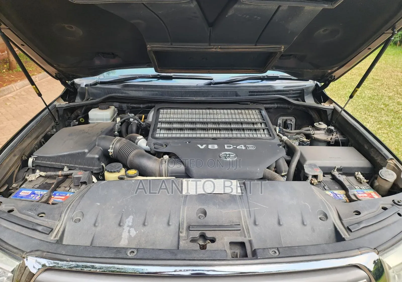 Toyota Land Cruiser 4.5 V8 VXR 2013 Black