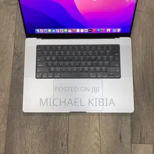 Laptop Apple MacBook Pro 2023 M2 Pro 16GB Apple M2 SSD 512GB