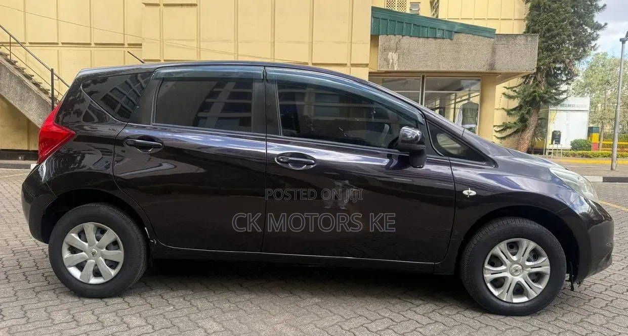 Nissan Note 1.2 Petrol 2013 Maroon