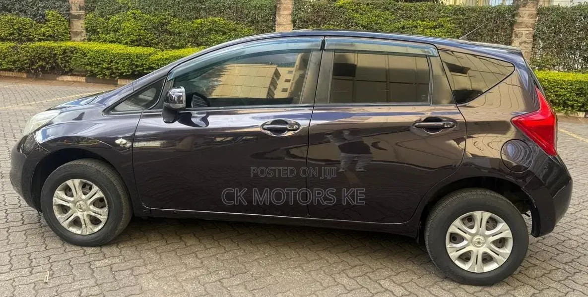 Nissan Note 1.2 Petrol 2013 Maroon