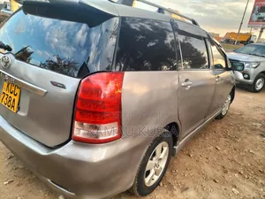 Toyota Wish 2009 Gray