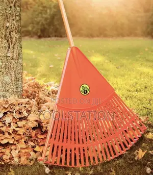 Leaf Rake Giant Plastic 26 Teeth Wood Handle 120cm Original Tramontina