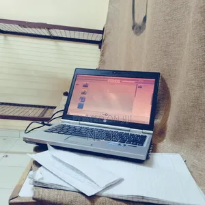 Laptop HP EliteBook 2570P 4GB Intel Core i5 HDD 350GB