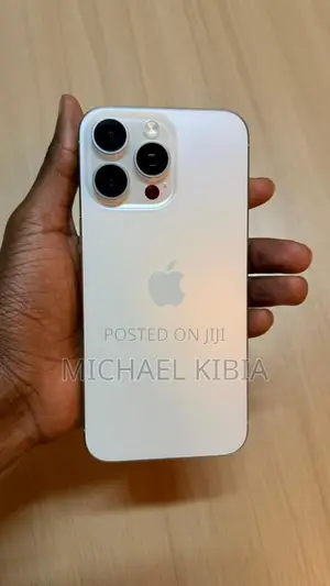 Apple iPhone 15 Pro 256 GB Silver