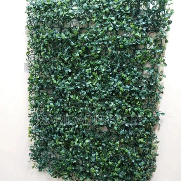 Artificial Boxwood Panels for Wall Decor - thumbnail 2