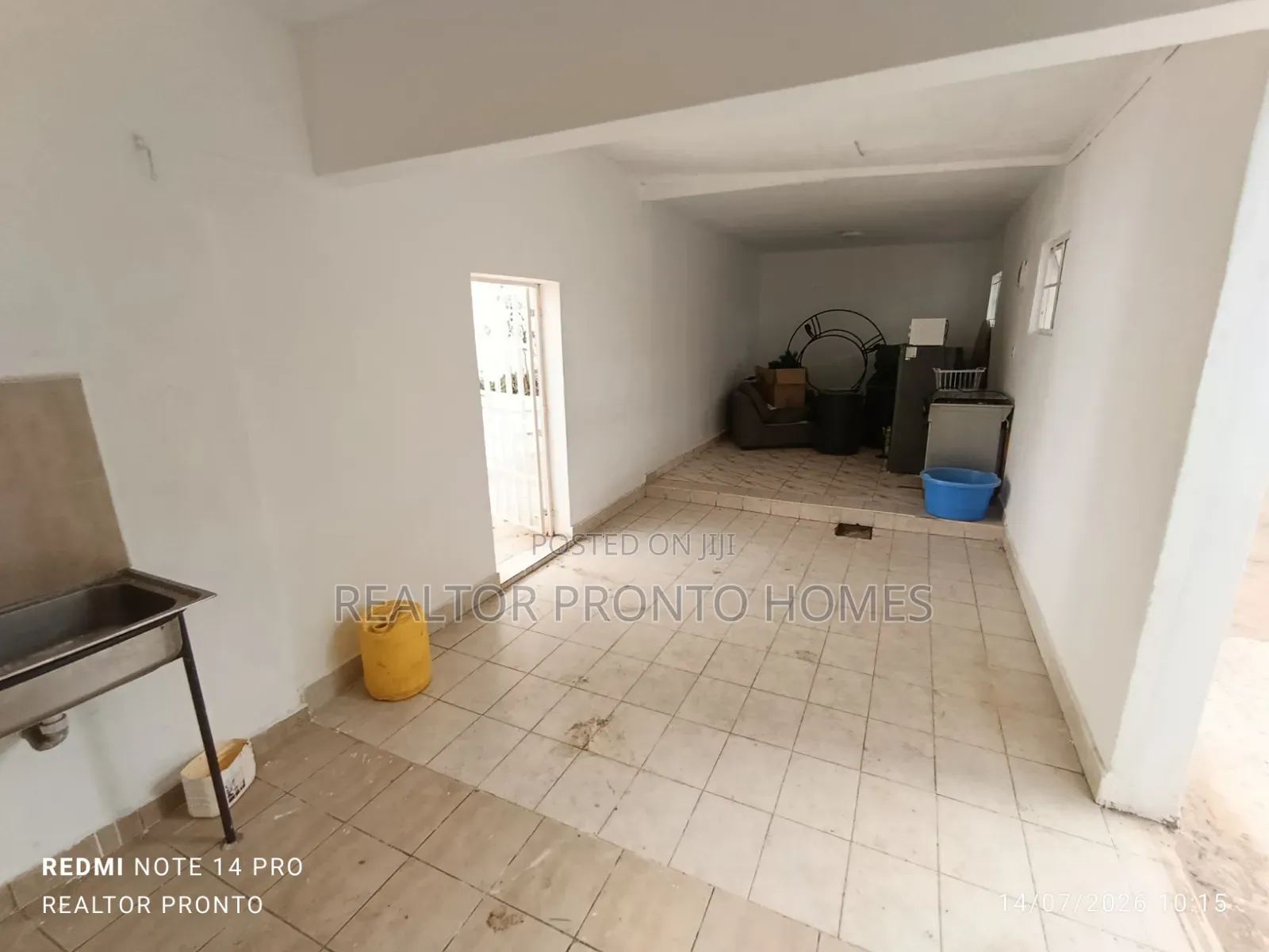 Commercial 6 Bedrooms House for Office Use