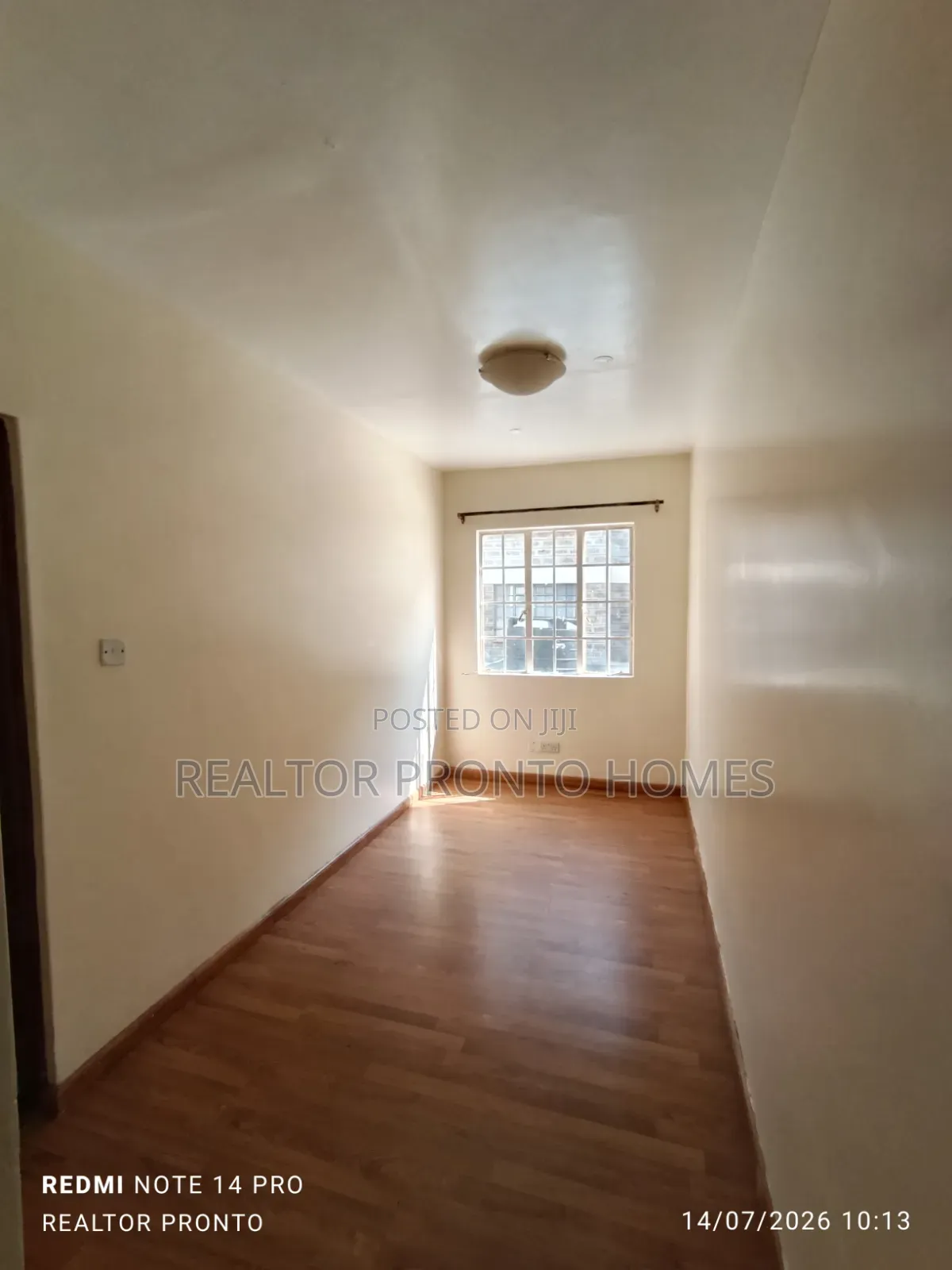 Commercial 6 Bedrooms House for Office Use