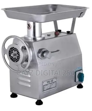 Meat Mincer Size 22 With Reverse