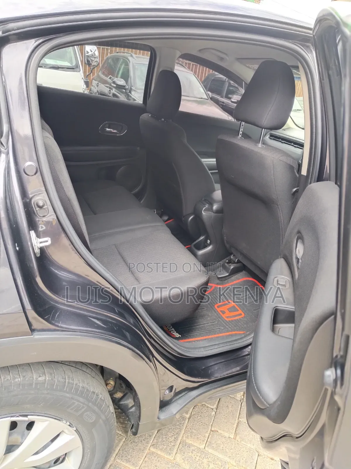 Honda Vezel 2018 Black