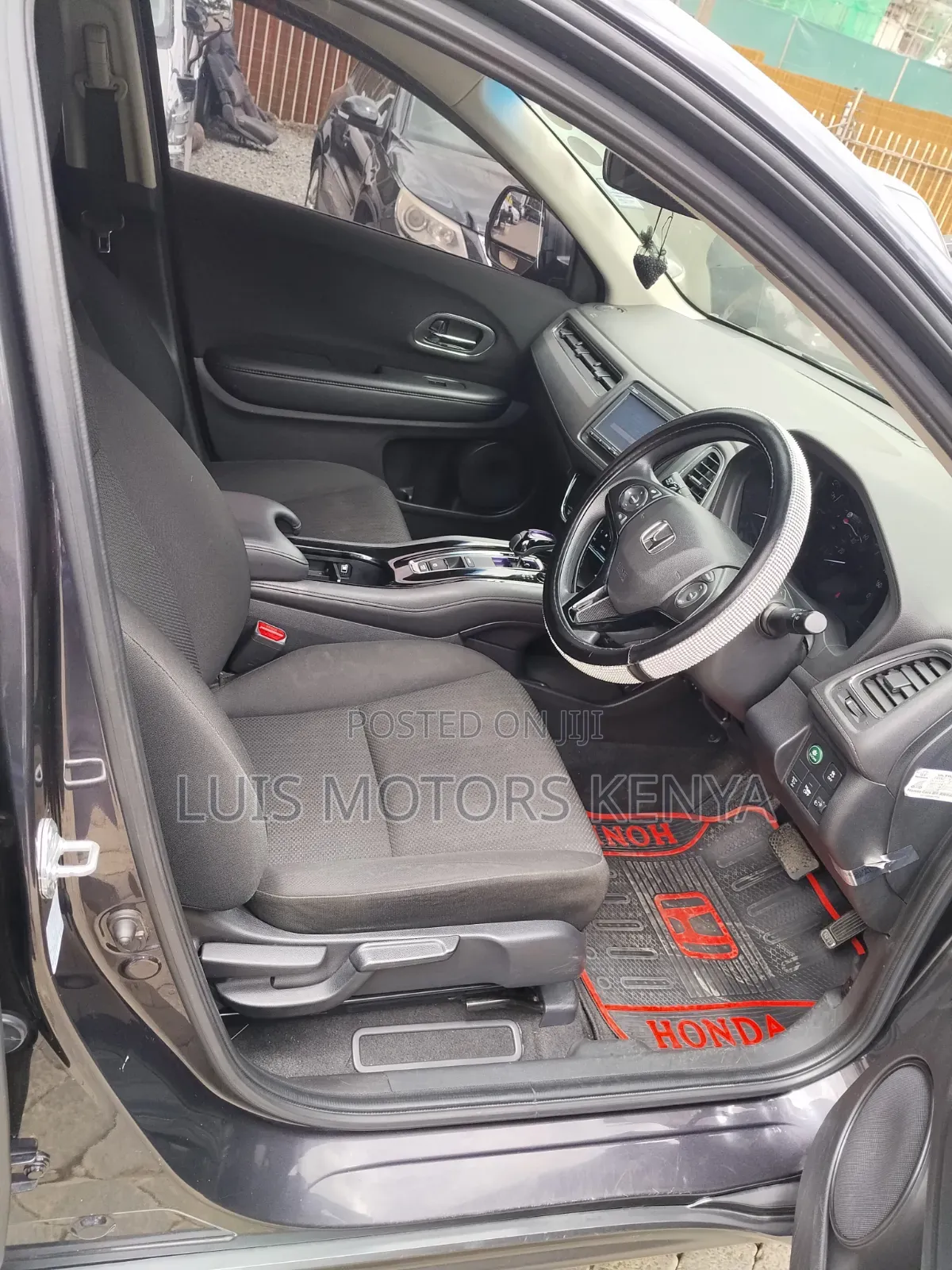 Honda Vezel 2018 Black