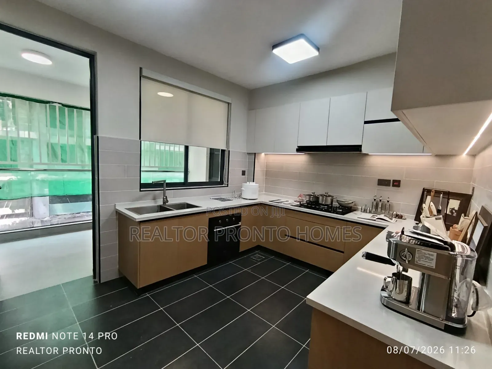 5bdrm Apartment in Kilimani, Hurlingham for sale
