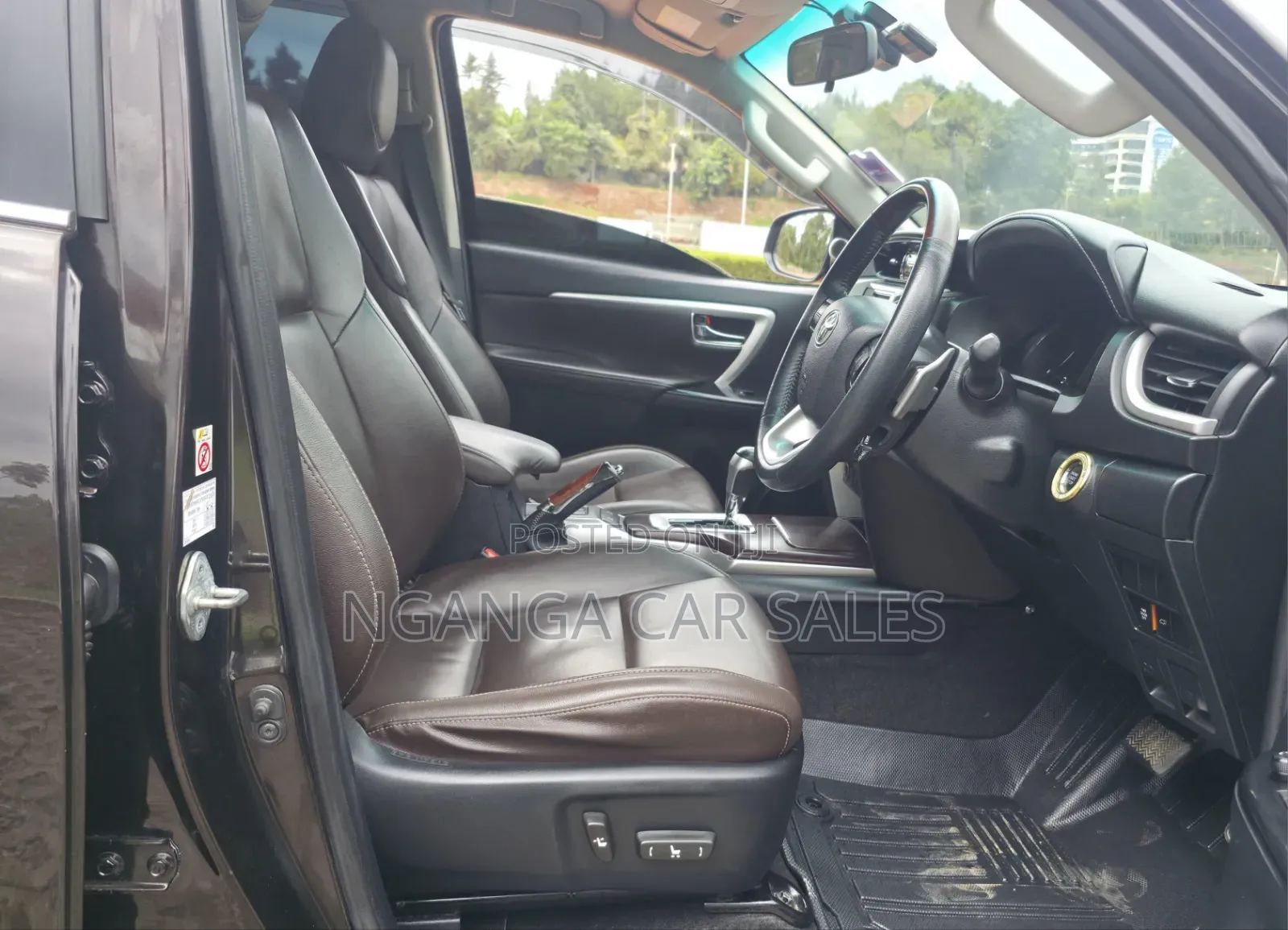 Toyota Fortuner 2018 Black