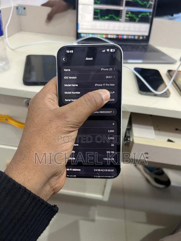 Apple iPhone 17 Pro Max 512 GB Silver - thumbnail 3