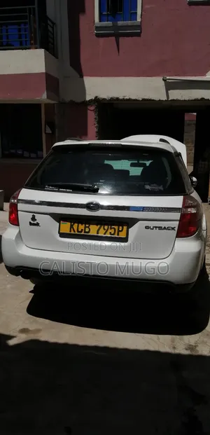 Subaru Outback 2008 White