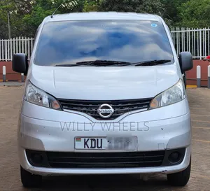 Nissan NV200 2019 Silver