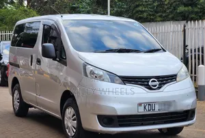 Nissan NV200 2019 Silver
