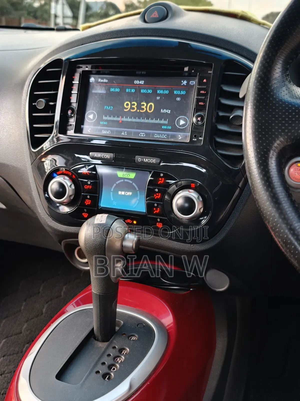 Nissan Juke 2012 Red