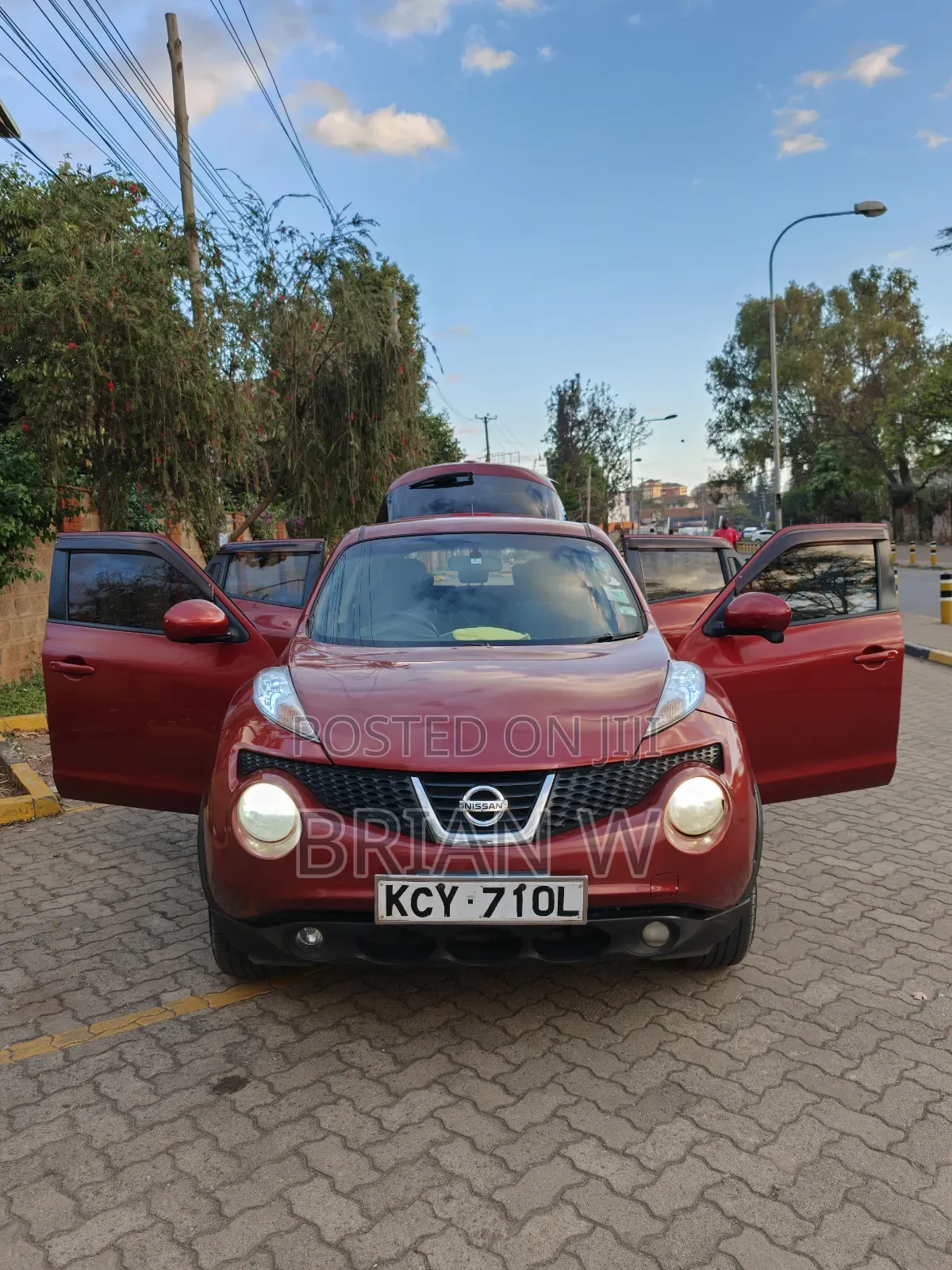 Nissan Juke 2012 Red