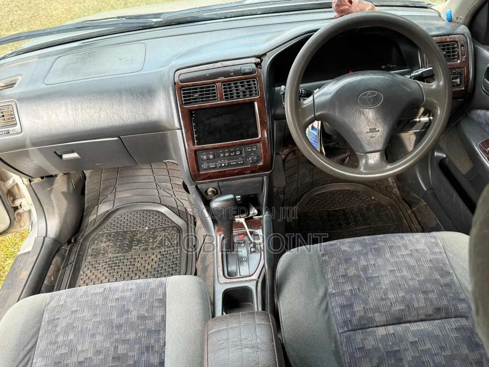 Toyota Carina 2001 Silver
