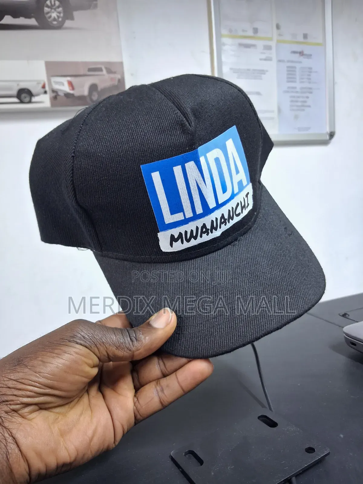 MSS13,Caps