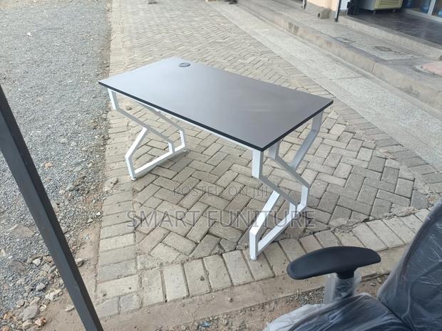 # Office Desk