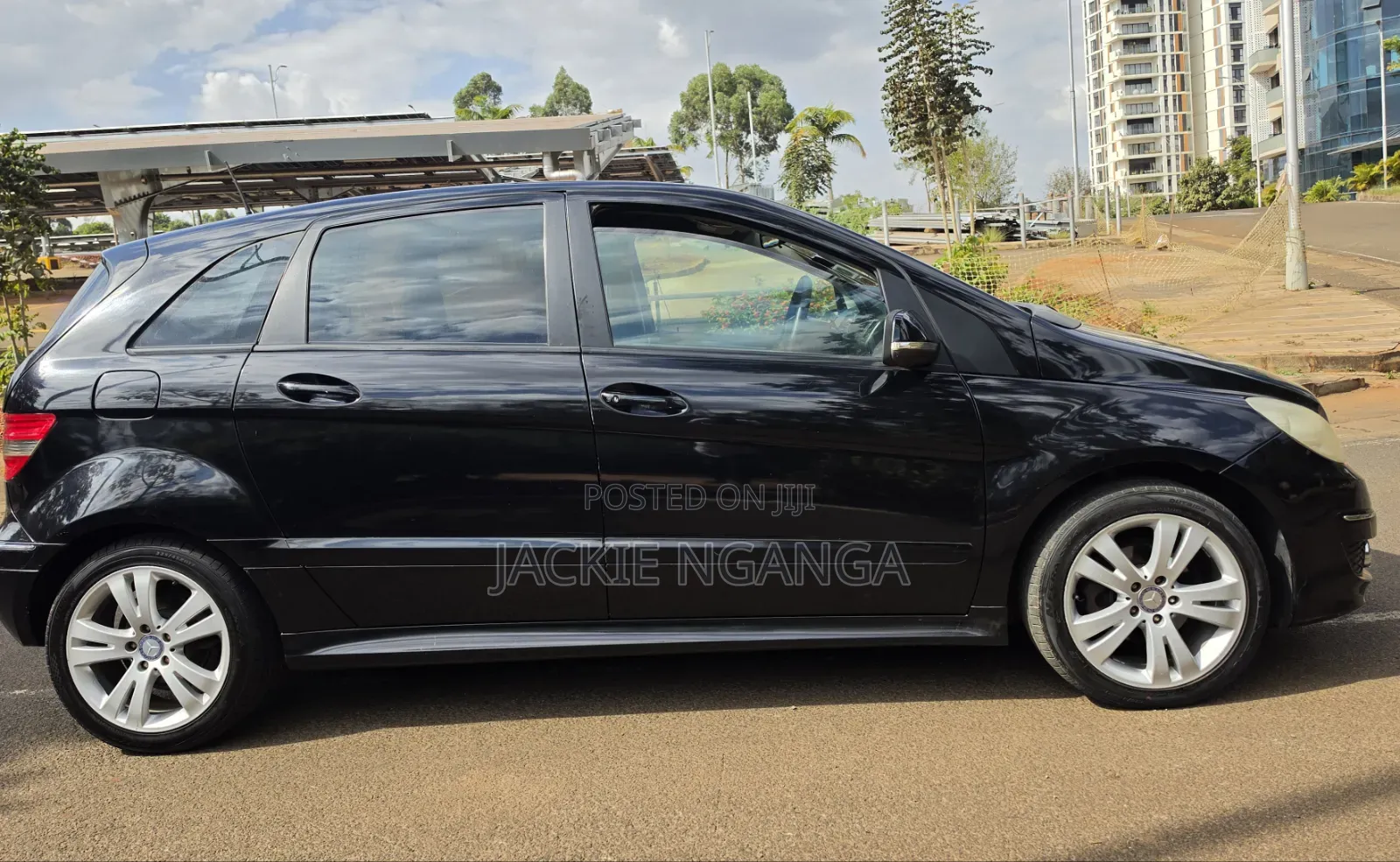 Mercedes-Benz B-Class 2009 Black