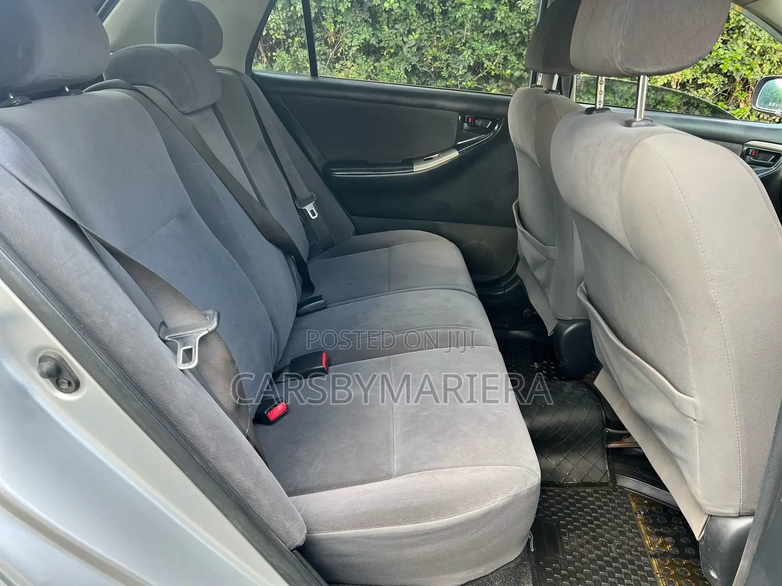 Toyota Corolla RunX 2006 Silver