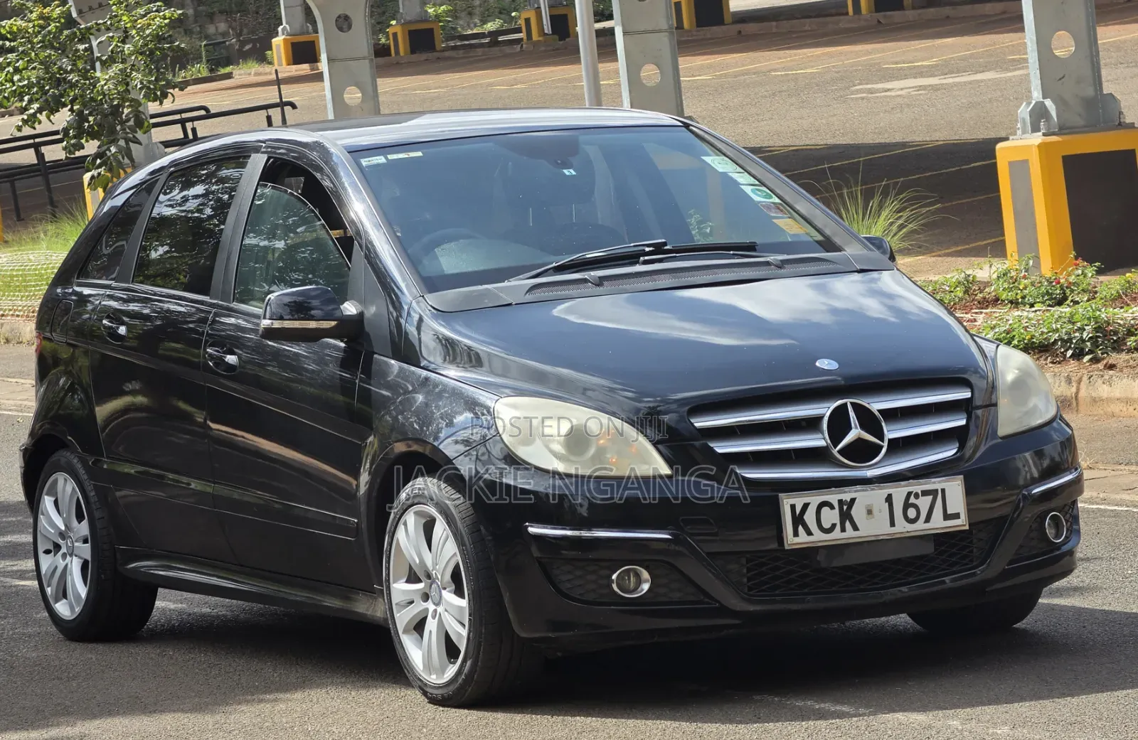 Mercedes-Benz B-Class 2009 Black