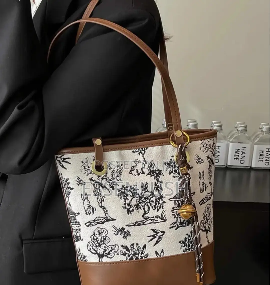 Classy Kiondo-Shape Canvas & Leather Handbag / Ladies Shoulder Tote