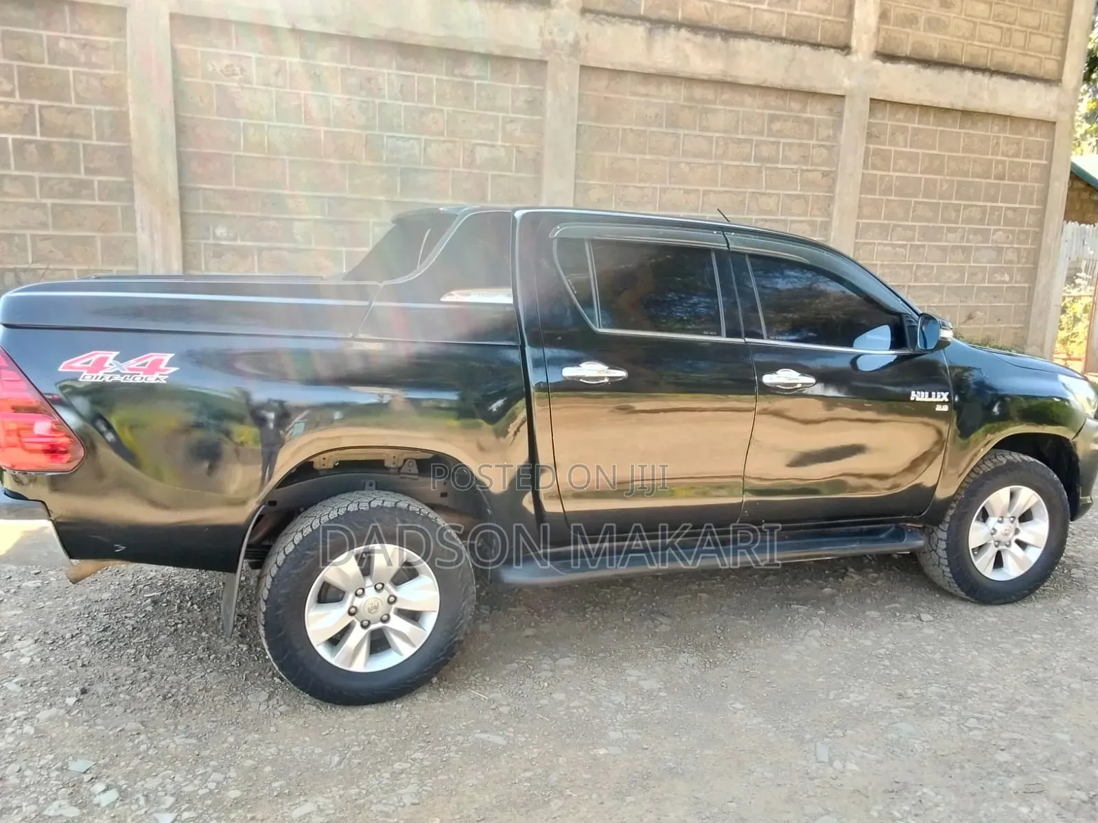 Toyota Hilux Revo Double Cab Deisel 2.8 RWD 2016 Black