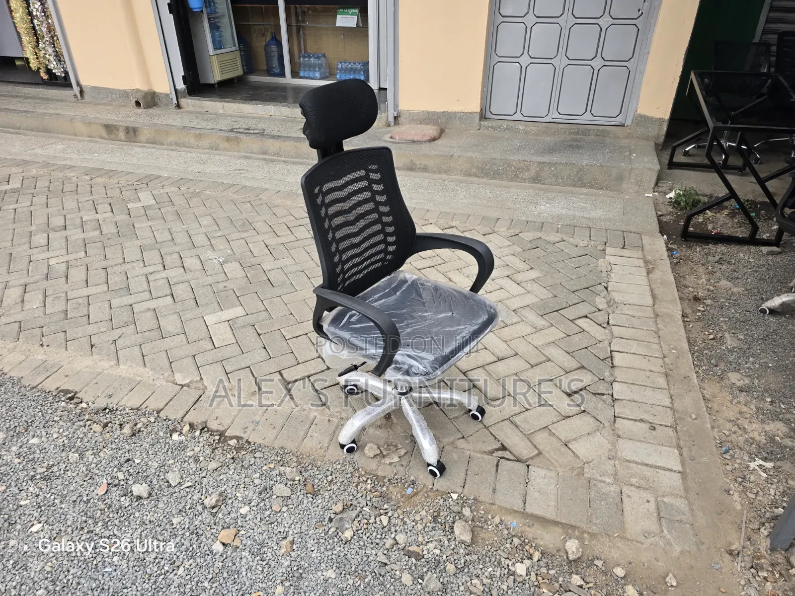 Tufted Back Chairs/Digital Office Chairs