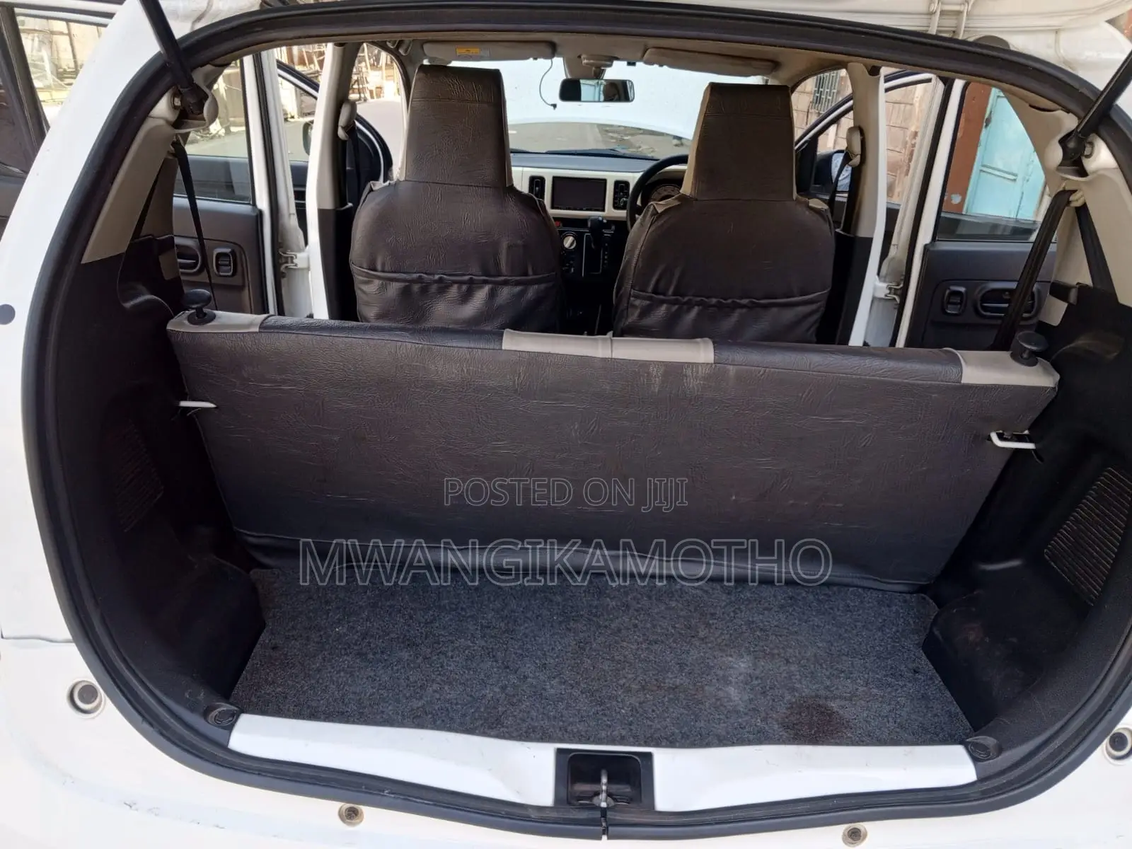 Suzuki Alto 2017 White