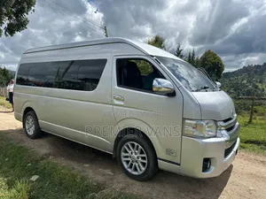 Comfortable Vans for Hire