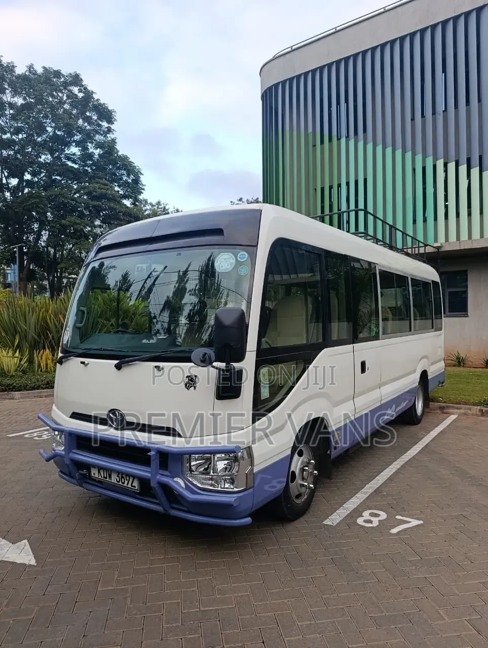 Comfortable Buses for Hire