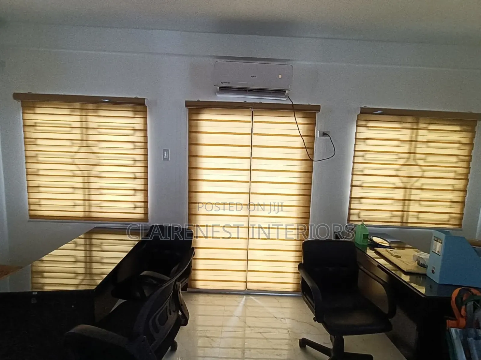 Comfort and Classy Horizontal Office Window Blinds