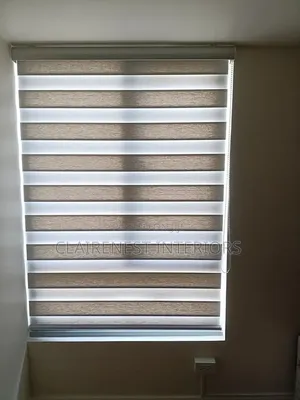 Create a Balanced Atmosphere With Horizontal Blinds.