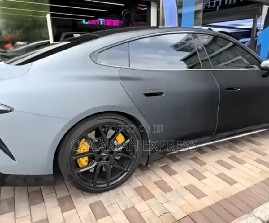 New Xiaomi SU7 Ultra Standard 2025 Gray