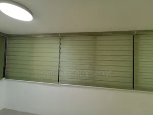 Clean, Classic, and Contemporary Horizontal Blinds