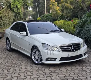Mercedes-Benz E250 2010 White