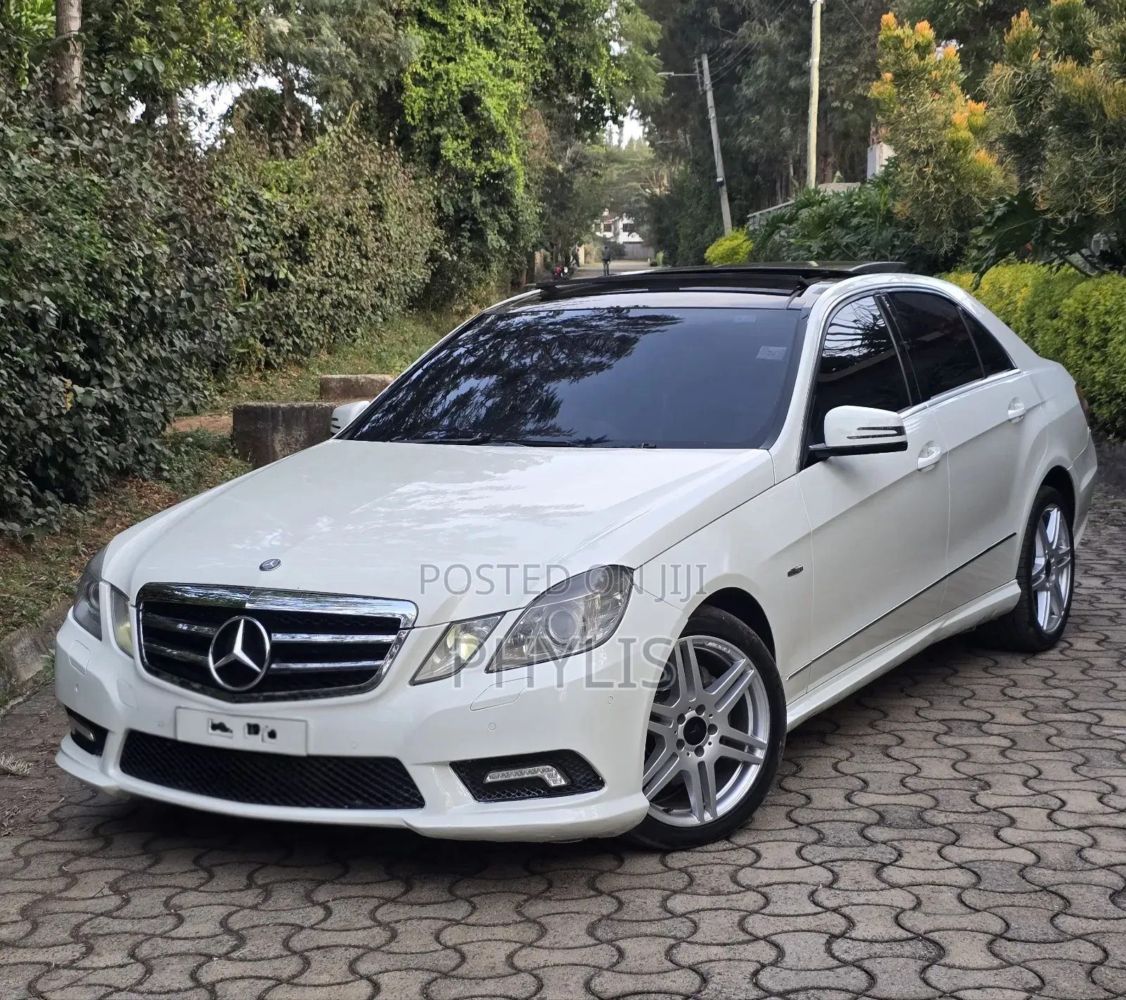 Mercedes-Benz E250 2010 White